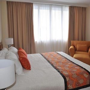 Dermaga Keluarga Hotel